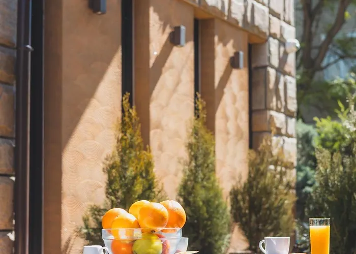 Hidden Bank: Diamonds