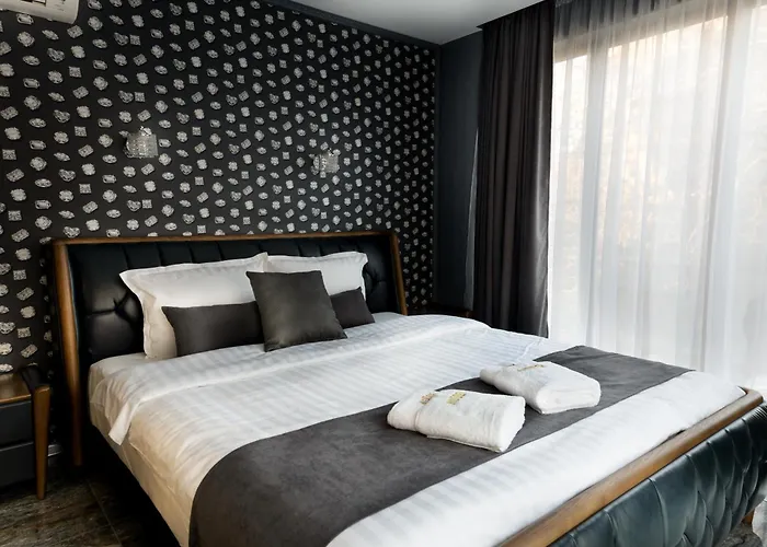 Hidden Bank: Diamonds * Plovdiv