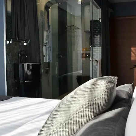 Hidden Bank: Diamonds