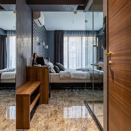 Hidden Bank: Diamonds *