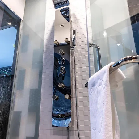 Апартамент Hidden Bank: Diamonds Пловдив