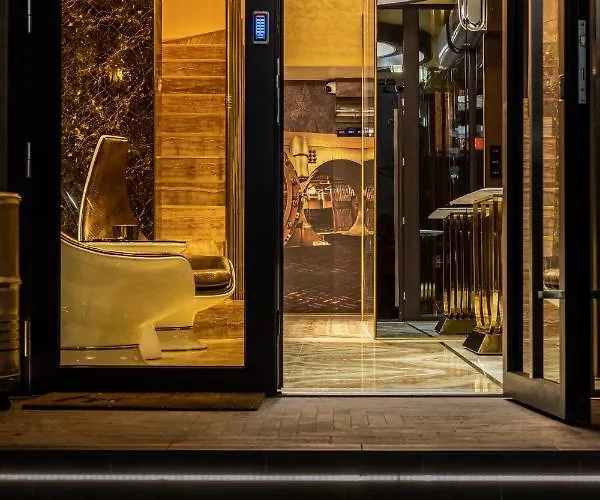 Hidden Bank: Diamonds Apartment